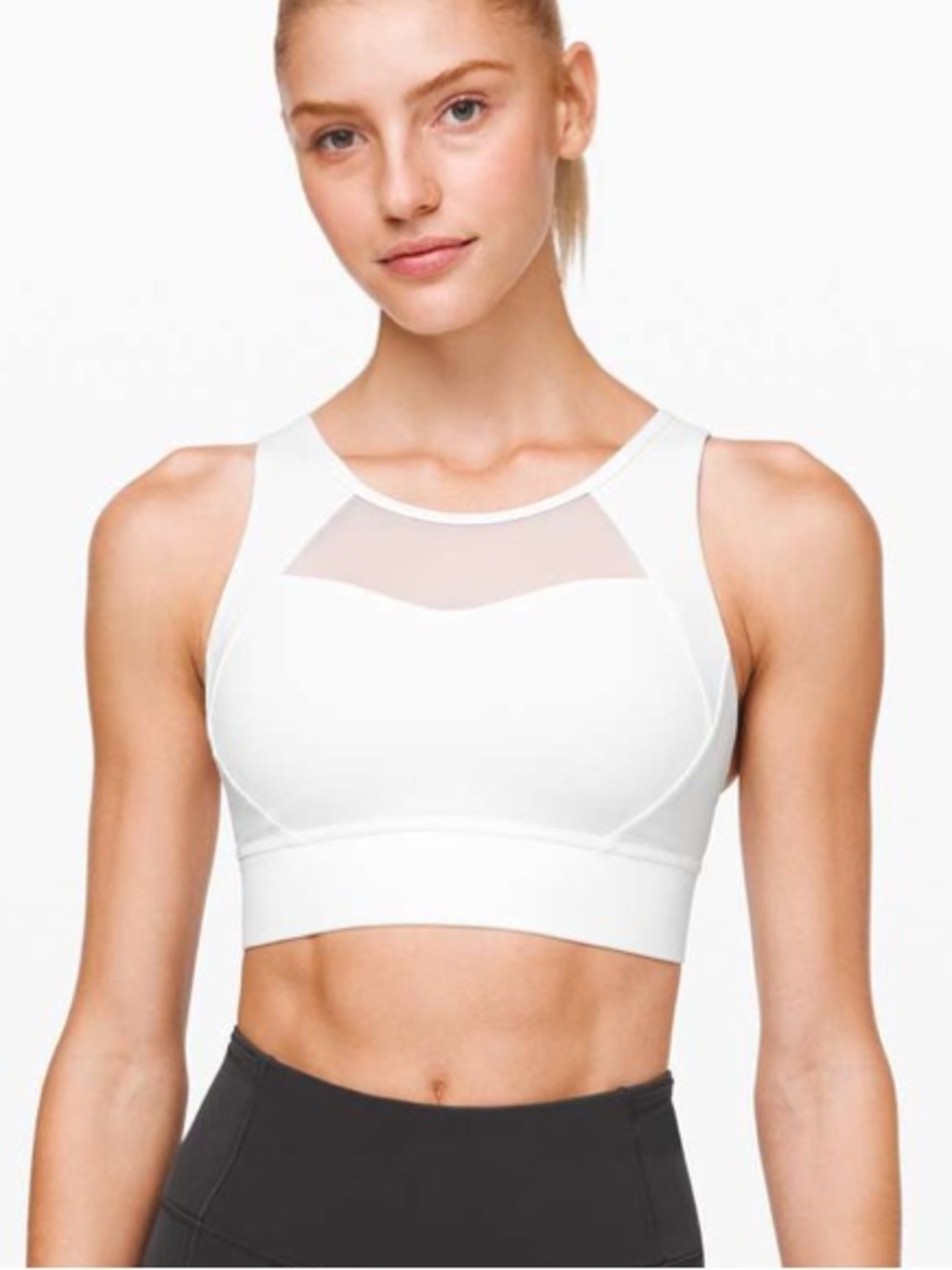 🔹Lululemon High-Neck Sports Bra
